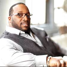 The Official Marvin Sapp Page